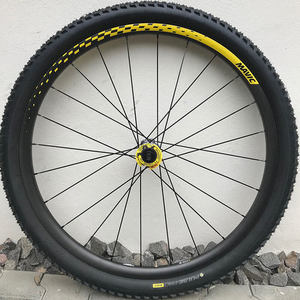 Kolesa MAVIC CROSSMAX PRO CARBON 29 BOOST